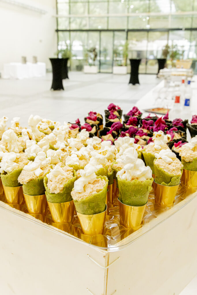 Découvrez comment un Traiteur végétarien à Angers transforme des ingrédients frais en plats inventifs et savoureux.