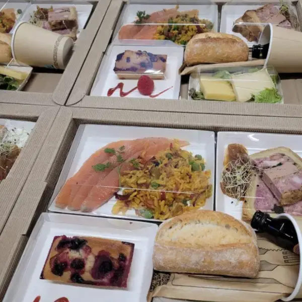 livraison de plateaux repas